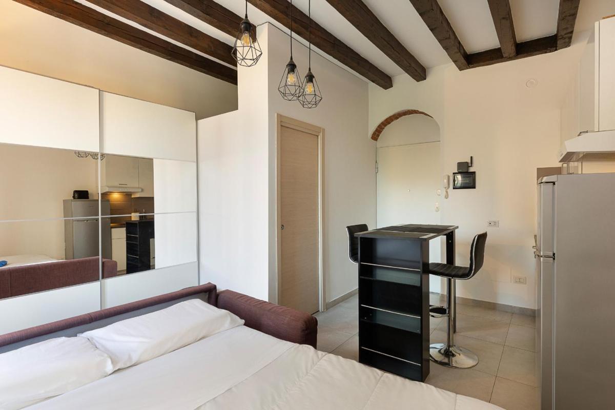 Appartement Superb Loft NavigliComfy&Relax à Milan Extérieur photo
