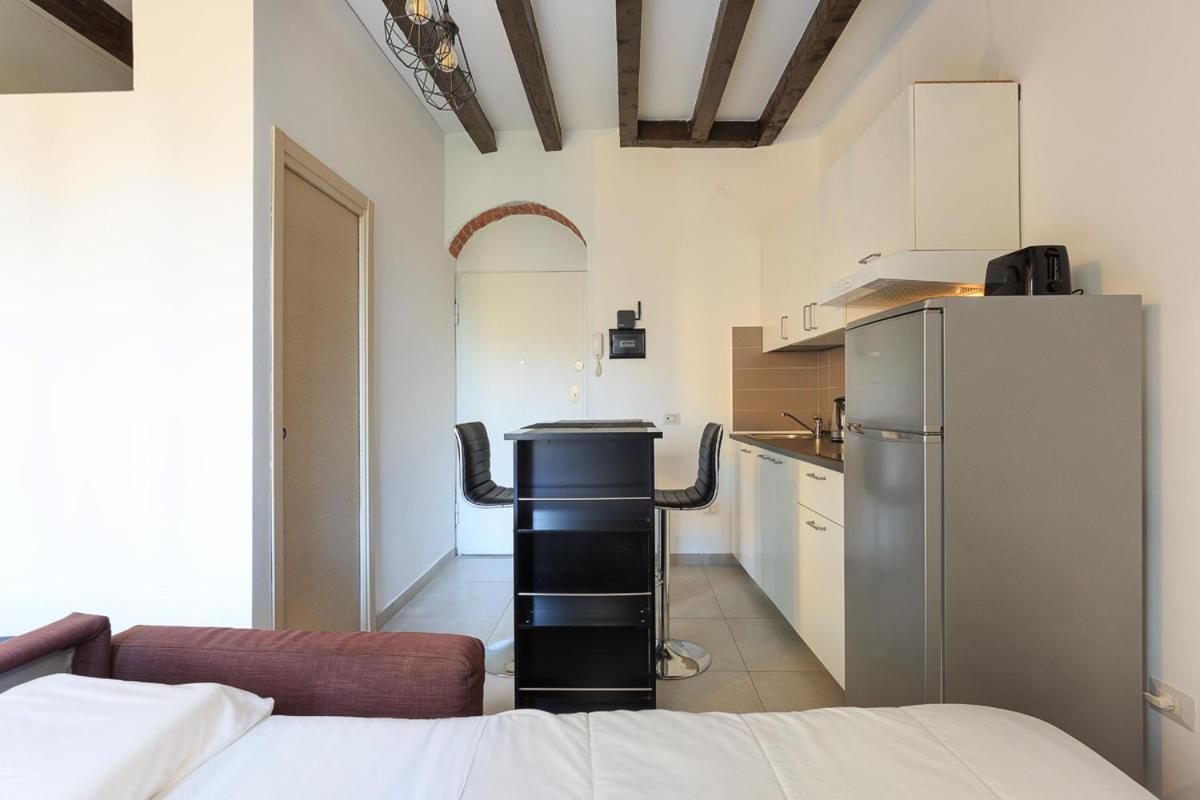 Appartement Superb Loft NavigliComfy&Relax à Milan Extérieur photo